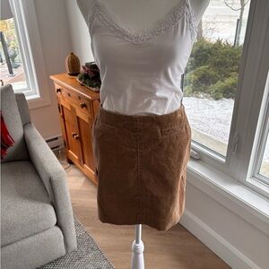 Old Navy Corduroy Mini Skirt 🤎